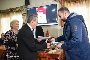 Τιμήθηκε στο Κολινδρό ο συγγραφέας και δημοσιογράφος Γ. Τσαμπούρης