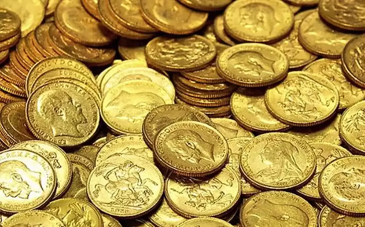 Τις κρατούσε για τα γεράματα