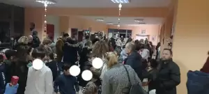 Χριστουγεννιάτικη γιορτή αγάπης στο 1ο Δημοτικό Σχολείο και Νηπιαγωγείο Κατερίνης