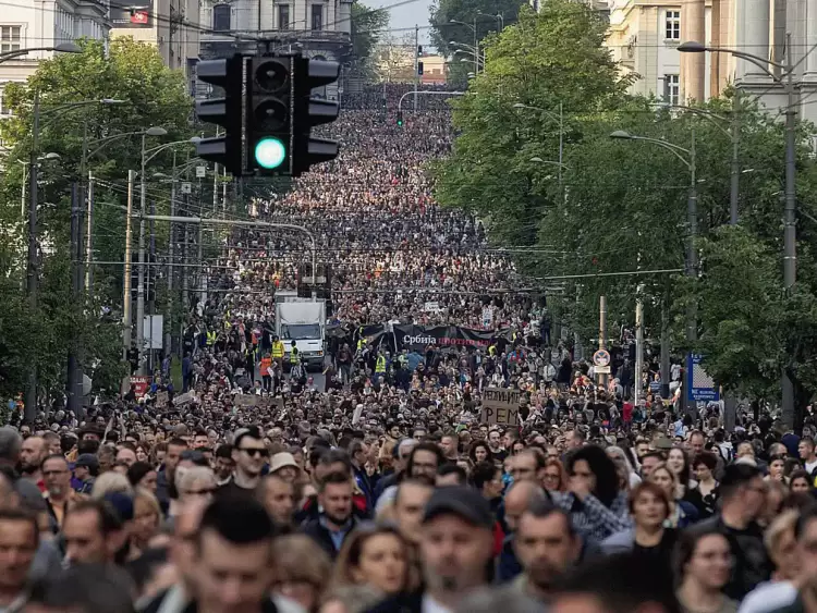 Γενική απεργία στην Σερβία