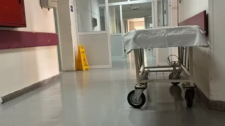 Bασιλακόπουλος: Μέχρι μέσα Απρίλη το επιδημικό κύμα της γρίπης - Χάνουμε ανθρώπους που δεν έπρεπε Bασιλακόπουλος: Μέχρι μέσα Απρίλη το επιδημικό κύμα της γρίπης – Χάνουμε ανθρώπους που δεν έπρεπε