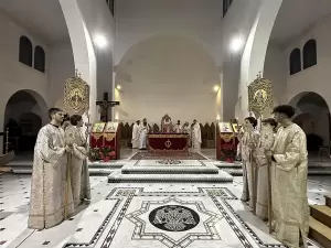 Η Αρχαιοπρεπής Λειτουργία Αποστολικών Διαταγών και Κοπή Βασιλόπιτας Γραφείου Νεότητας Ιεράς Μητροπόλεως  Κίτρους