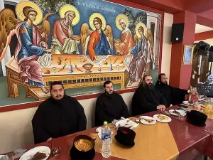 Η Αρχαιοπρεπής Λειτουργία Αποστολικών Διαταγών και Κοπή Βασιλόπιτας Γραφείου Νεότητας Ιεράς Μητροπόλεως  Κίτρους