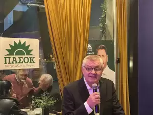 Ο Δήμαρχος Αθηνών Χάρης Δούκας έκοψε την βασιλόπιτα της Νομαρχιακής ΠΑΣΟΚ Πιερίας 