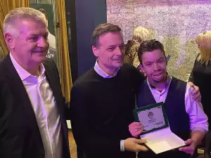 Ο Δήμαρχος Αθηνών Χάρης Δούκας έκοψε την βασιλόπιτα της Νομαρχιακής ΠΑΣΟΚ Πιερίας 