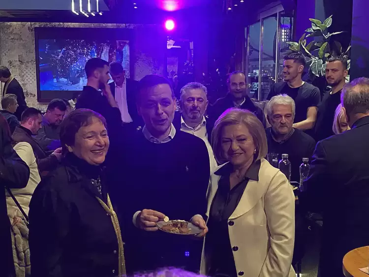 Ο Δήμαρχος Αθηνών Χάρης Δούκας έκοψε την βασιλόπιτα της Νομαρχιακής ΠΑΣΟΚ Πιερίας 