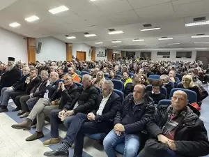 Δήμος Κατερίνης: Κοπή πίτας διοίκησης & εργαζομένων στο Πνευματικό Κέντρο