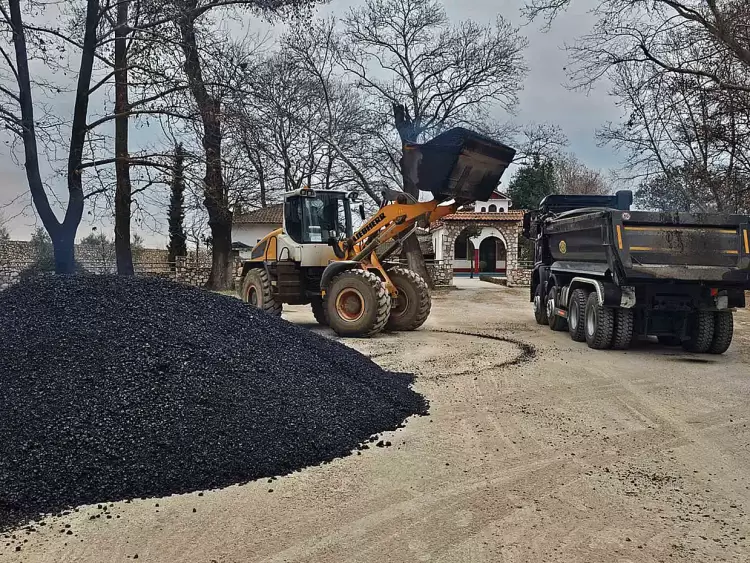 Δήμος Κατερίνης – Περίσταση: Ασφαλτόστρωση & βελτίωση αγροτικών οδών