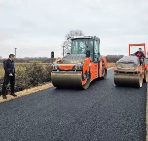 Δήμος Κατερίνης – Περίσταση: Ασφαλτόστρωση & βελτίωση αγροτικών οδών