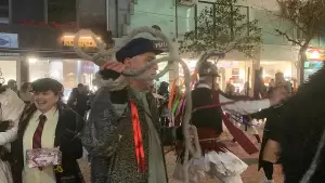 Ενθουσίασαν για μια ακόμη χρονιά οι Μωμόγεροι της Ποντιακής Θεατρικής Σκηνής Πιερίας