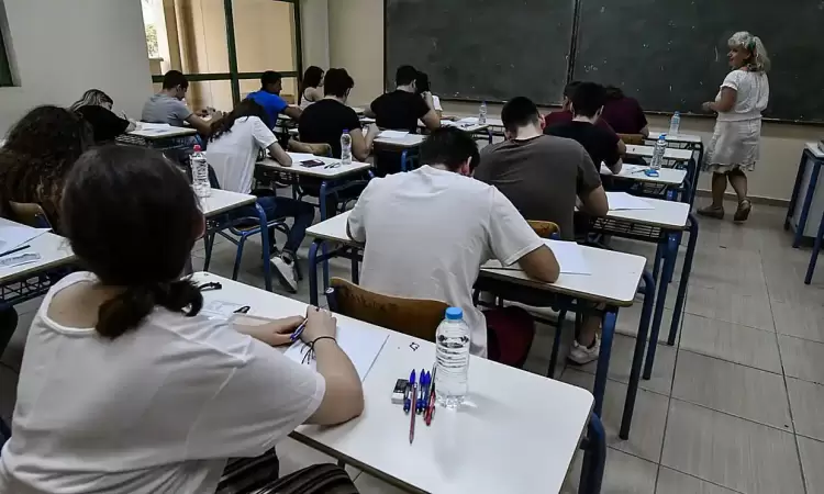 Έτος – ορόσημο για την Παιδεία: Έρχονται μη κρατικά ΑΕΙ και Διεθνές Απολυτήριο στα δημόσια σχολεία