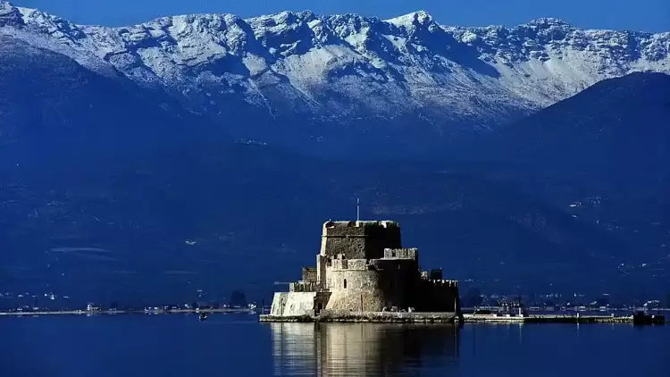 Ο καιρός για την Κατερίνη και την Πιερία σήμερα 03/01/2025: Γενικά αίθριος με λίγες πρόσκαιρες νεφώσεις