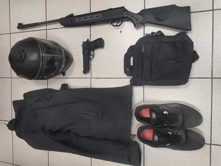 Κατερίνη: Με πιστόλι και κουκούλα προσπάθησε να κλέψει χρήματα από επιχείρηση Κατερίνη: Με πιστόλι και κουκούλα προσπάθησε να κλέψει χρήματα από επιχείρηση