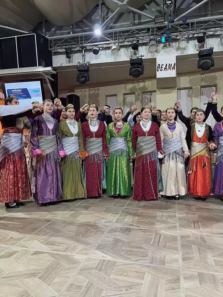 Με μεγάλη επιτυχία ο ετήσιος χορός του Ποντιακού Συλλόγου Κορινού "Εύξεινος Πόντος" Με μεγάλη επιτυχία ο ετήσιος χορός του Ποντιακού Συλλόγου Κορινού “Εύξεινος Πόντος”