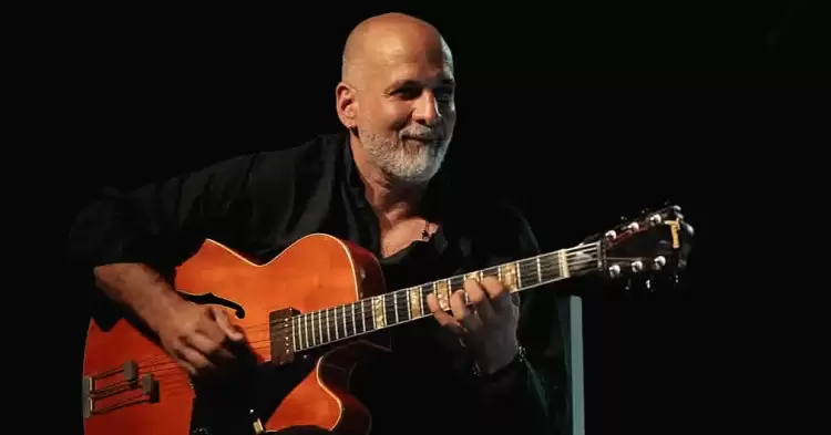 «Μια ζωή γεμάτη νότες και ταξίδια» με το Δημήτρη Λάππα