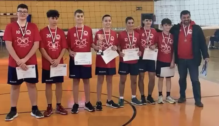 Πρωταθλητές Αγοριών Κ18 περιόδου 2024-2025 ο Αίολος Κατερίνης Πρωταθλητές Αγοριών Κ18 περιόδου 2024 2025 ο Αίολος Κατερίνης