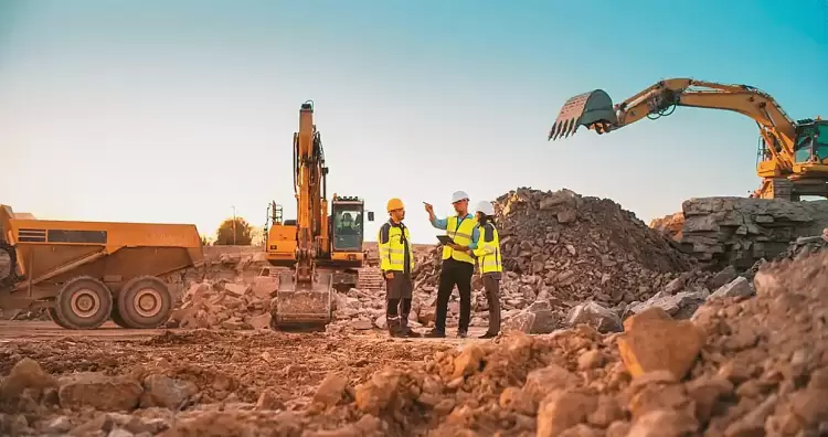 Ψάχνουν εργαζόμενους σε κατασκευές, τουρισμό, πρωτογενή τομέα – Στις 300.000 οι κενές θέσεις εργασίας