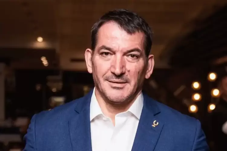 Πύρρος Δήμας: Συγκινημένος για τον θάνατο του Αρχιεπισκόπου Αλβανίας Αναστάσιου