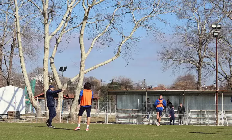 Στοιχεία τεχνικοτακτικής χθες στον Εθνικό Ν. Κεραμιδίου