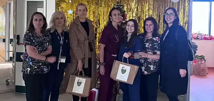 Ο Σύλλογος «Ασπίδα για το Παιδί» δίνει δώρα και αγάπη και στα άρρωστα παιδιά Ο “Σύλλογος Ασπίδα για το Παιδί” δίνει δώρα και αγάπη και στα άρρωστα παιδιά