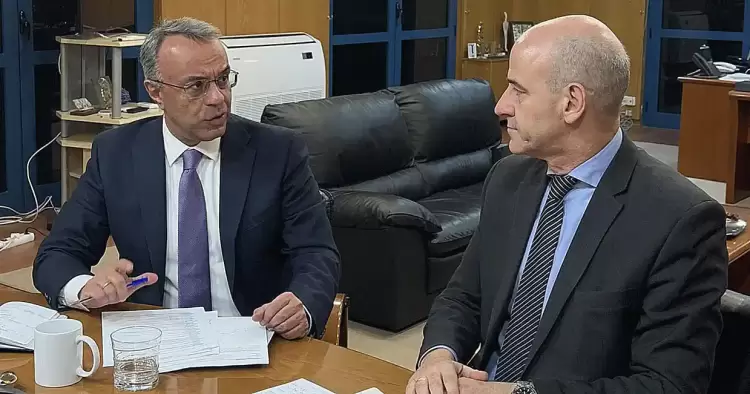 Συνάντηση Μπαραλιάκου – Σταικούρα: Παραδίδεται το έργο μεταφοράς νερού στο «Καβάκι» Αιγινίου