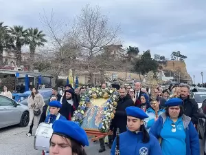 Θεοφάνεια στον Μακρύγιαλο: Η τελετή του καθαγιασμού Μακρύγιαλο (εικόνες)