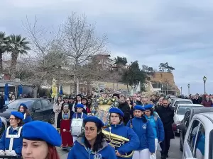 Θεοφάνεια στον Μακρύγιαλο: Η τελετή του καθαγιασμού Μακρύγιαλο (εικόνες)