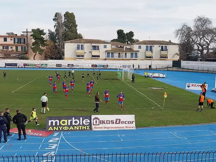 ΤΗΛΥΚΡΑΤΗΣ – ΠΙΕΡΙΚΟΣ 2 2: Μπορούσε και το τρίποντο