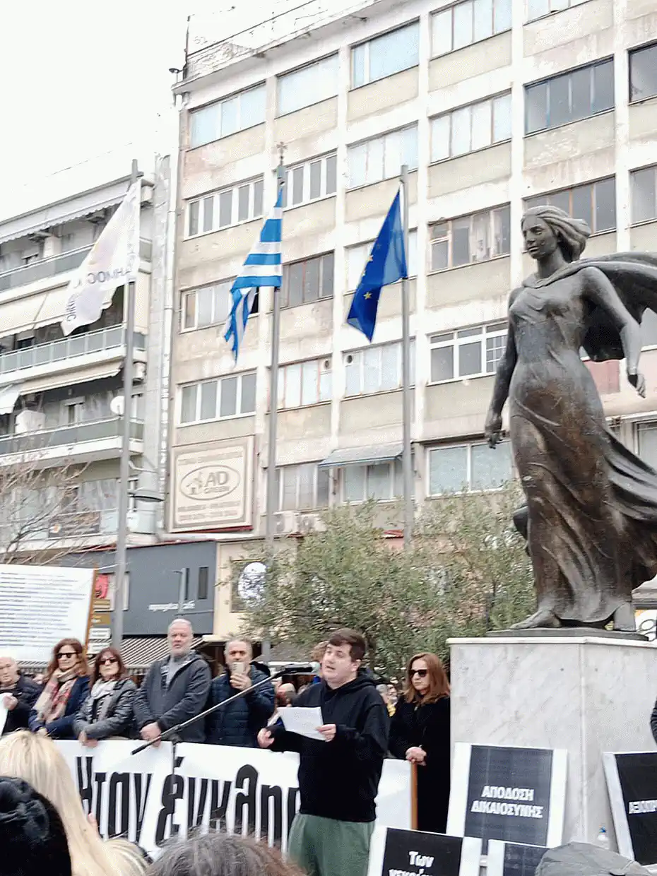 Το έγκλημα αυτό να μην συγκαλυφθεί, όλων των νεκρών θα γίνουμε φωνή! (εικόνες - βίντεο) Το έγκλημα αυτό να μην συγκαλυφθεί, όλων των νεκρών θα γίνουμε φωνή!
