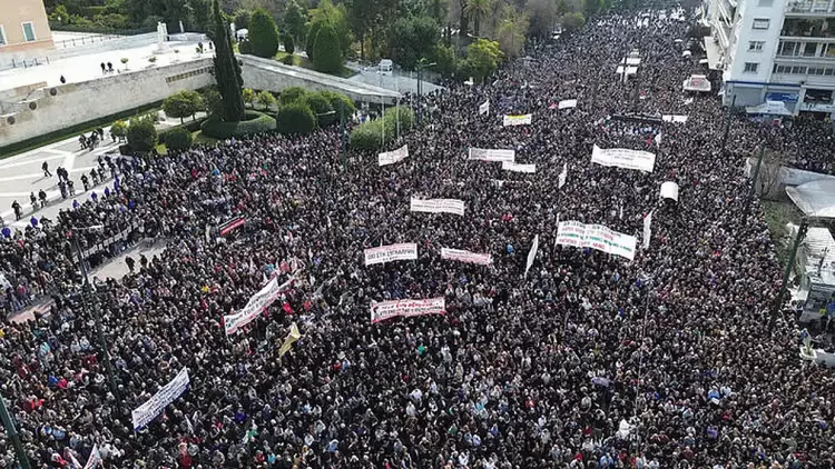 Το έγκλημα αυτό να μην συγκαλυφθεί, όλων των νεκρών θα γίνουμε φωνή! (εικόνες - βίντεο) Το έγκλημα αυτό να μην συγκαλυφθεί, όλων των νεκρών θα γίνουμε φωνή!