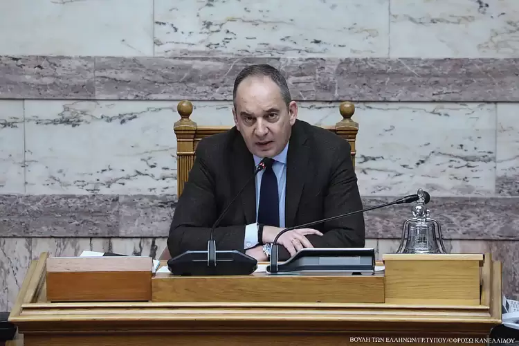 Η Βουλή των Ελλήνων τίμησε τη Μνήμη των πεσόντων Ελλήνων αξιωματικών του Πολεμικού Ναυτικού στα Ίμια, το 1996 Η Βουλή των Ελλήνων τίμησε τη Μνήμη των πεσόντων Ελλήνων αξιωματικών του Πολεμικού Ναυτικού στα Ίμια, το 1996