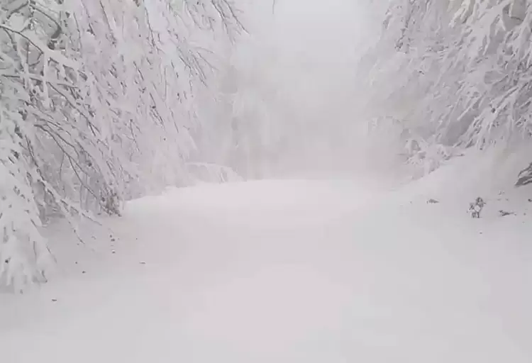 Χιονιάς στην Πιερία – ένταση των καιρικών φαινομένων τις επόμενες ώρες