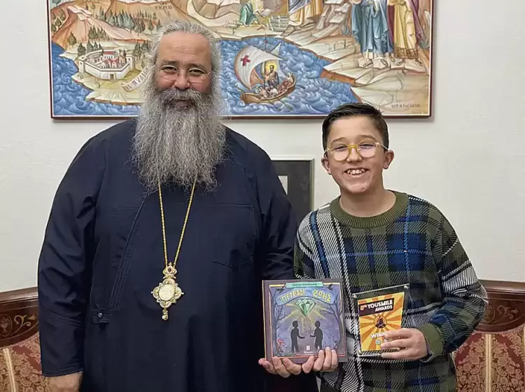 Ο 12χρονος Κατερινιώτης συγγραφέας Χρήστος Τατσιόπουλος στον Μητροπολίτη Κατερίνης