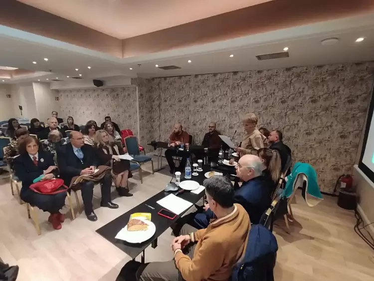 Στην Παμμακεδονική Ένωση Ελλάδος η Μαρία Νεγρεπόντη Στην Παμμακεδονική Ένωση Ελλάδος η Μαρία Νεγρεπόντη