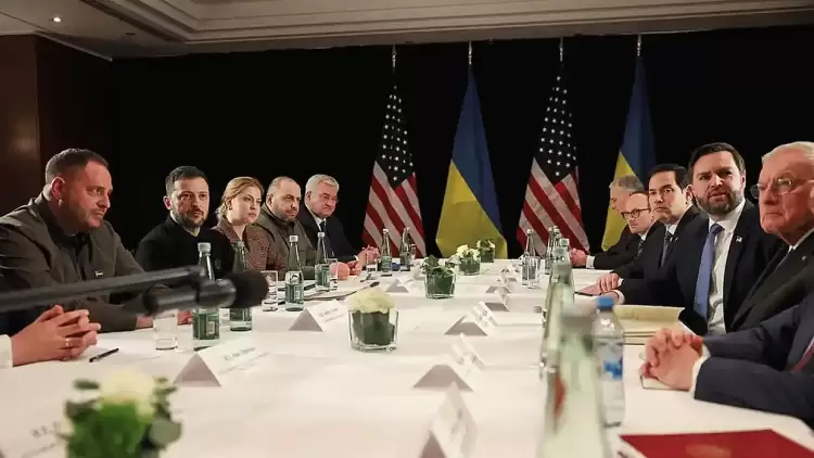 Reuters: Η επίθεση του Βανς στην Ευρώπη επισκιάζει τις συνομιλίες για την Ουκρανία – «Ψυχρολουσία» στους ευρωπαίους πολιτικούς Reuters: Η επίθεση του Βανς στην Ευρώπη επισκιάζει τις συνομιλίες για την Ουκρανία – «Ψυχρολουσία» στους ευρωπαίους πολιτικούς