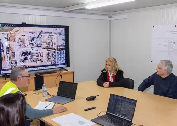 Άννα Μάνη: Επίσκεψη στο Επιχειρηματικό Πάρκο Αλεξανδρούπολης Άννα Μάνη: Επίσκεψη στο Επιχειρηματικό Πάρκο Αλεξανδρούπολης