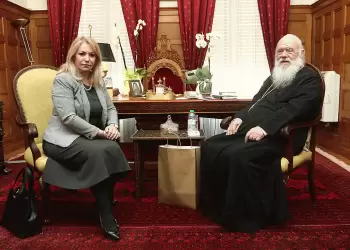 Άννα Μάνη: Συνάντηση με τον Αρχιεπίσκοπο Αθηνών και πάσης Ελλάδος κ. Ιερώνυμο Άννα Μάνη: Συνάντηση με τον Αρχιεπίσκοπο Αθηνών και πάσης Ελλάδος κ. Ιερώνυμο