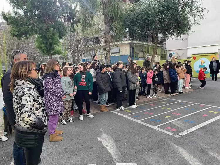 Άσκηση ετοιμότητας σεισμού στο 14ο Δημοτικό Σχολείο Κατερίνης