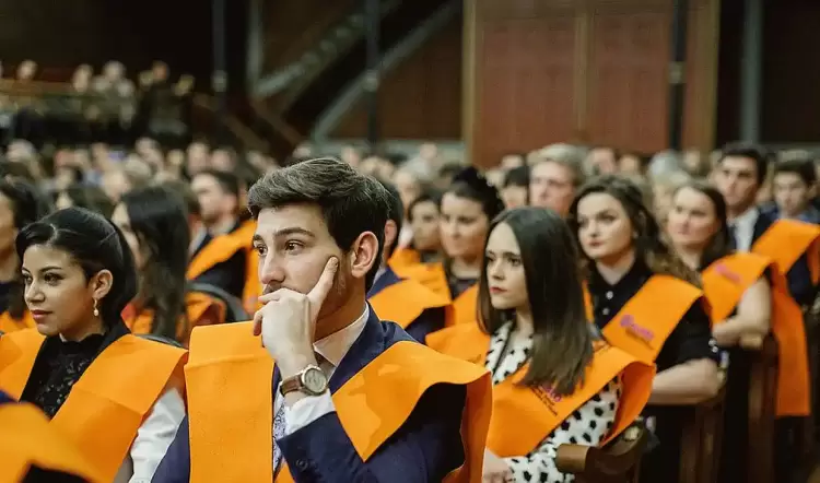 Δεύτερη χειρότερη στην ανεργία των νέων η Ελλάδα - Μόνο η Ισπανία μας περνάει στην Ευρωπαϊκή Ένωση Δεύτερη χειρότερη στην ανεργία των νέων η Ελλάδα – Μόνο η Ισπανία μας περνάει στην Ευρωπαϊκή Ένωση