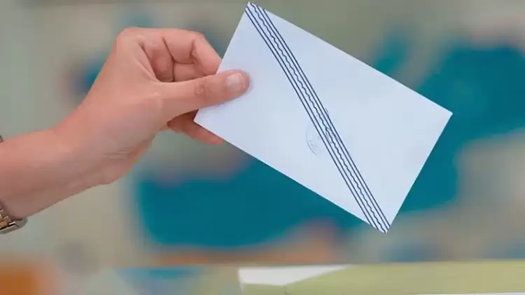 Δημοσκόπηση: Προβάδισμα 13,3 μονάδων της ΝΔ έναντι του ΠΑΣΟΚ