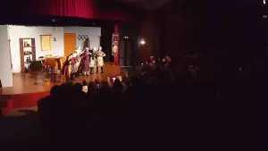 Η Ένωση Ποντίων Πιερίας ενθουσίασε την Πτολεμαΐδα με την παρουσία του θεατρικού της τμήματος