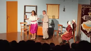 Η Ένωση Ποντίων Πιερίας ενθουσίασε την Πτολεμαΐδα με την παρουσία του θεατρικού της τμήματος