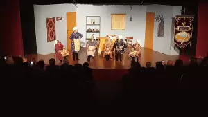 Η Ένωση Ποντίων Πιερίας ενθουσίασε την Πτολεμαΐδα με την παρουσία του θεατρικού της τμήματος