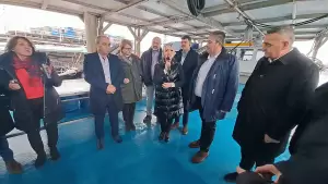 Τα προβλήματα των μυδοκαλλιεργητών της Πιερίας στο επίκεντρο επίσκεψης Ευρωβουλευτών στο λιμάνι Κίτρους (εικόνες - βίντεο) Επιμελητήριο Πιερίας: Τα προβλήματα των μυδοκαλλιεργητών της Πιερίας στο επίκεντρο επίσκεψης Ευρωβουλευτών στο λιμάνι Κίτρους