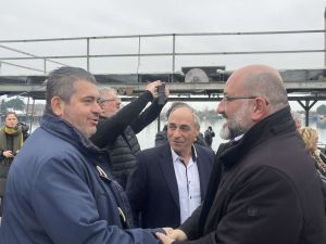 Τα προβλήματα των μυδοκαλλιεργητών της Πιερίας στο επίκεντρο επίσκεψης Ευρωβουλευτών στο λιμάνι Κίτρους (εικόνες - βίντεο) Επιμελητήριο Πιερίας: Τα προβλήματα των μυδοκαλλιεργητών της Πιερίας στο επίκεντρο επίσκεψης Ευρωβουλευτών στο λιμάνι Κίτρους