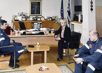 Επίσκεψη του Συντονιστή Επιχειρήσεων Κεντρικής Μακεδονίας, Ανατολικής Μακεδονίας και Θράκης του Πυροσβεστικού Σώματος, στην Αντιπεριφερειάρχη Πιερίας