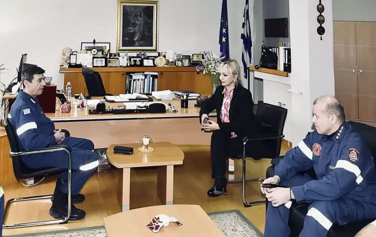 Επίσκεψη του Συντονιστή Επιχειρήσεων Κεντρικής Μακεδονίας, Ανατολικής Μακεδονίας και Θράκης του Πυροσβεστικού Σώματος, στην Αντιπεριφερειάρχη Πιερίας
