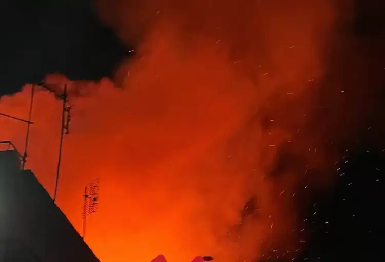 Φωτιά σε ξενοδοχείο στην Ολυμπιακή Ακτή Κατερίνης: Σημαντικές υλικές ζημιές Φωτιά σε ξενοδοχείο στην Ολυμπιακή Ακτή Κατερίνης: Σημαντικές υλικές ζημιές