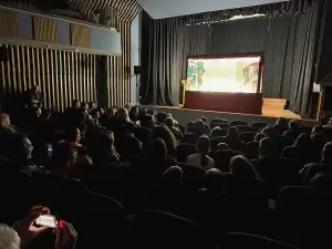 Ιδανική πρεμιέρα για το θέατρο Σκιών στα «Φώτια 2025» της Ιεράς Μητροπόλεως Κίτρους