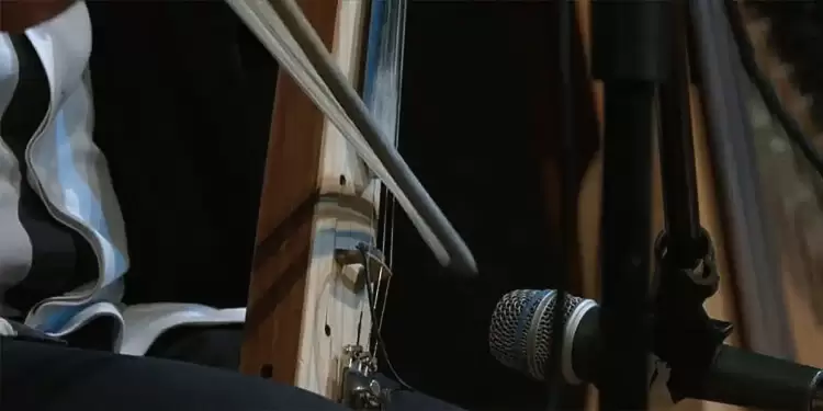 Η ιστορική διαδρομή της ποντιακής μουσικής Η ιστορική διαδρομή της ποντιακής μουσικής